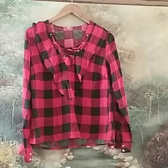 Tops - Light weight size medium